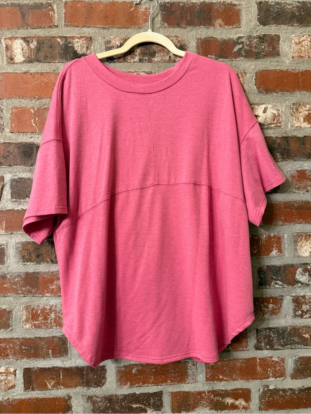 T235 -Longer Length Short Sleeve Top - Pink